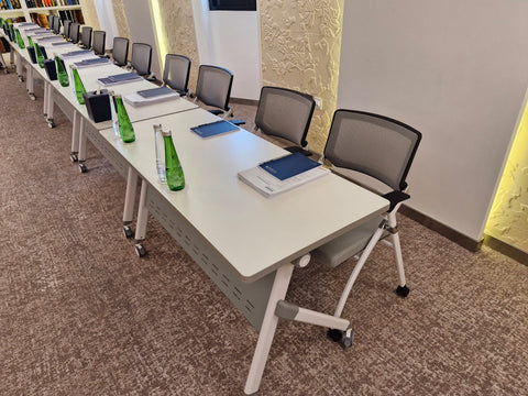 Huimei T002-T1 طاولة تدريب قابلة للطي بعجلات – 140 عرض × 60 عمق سم
